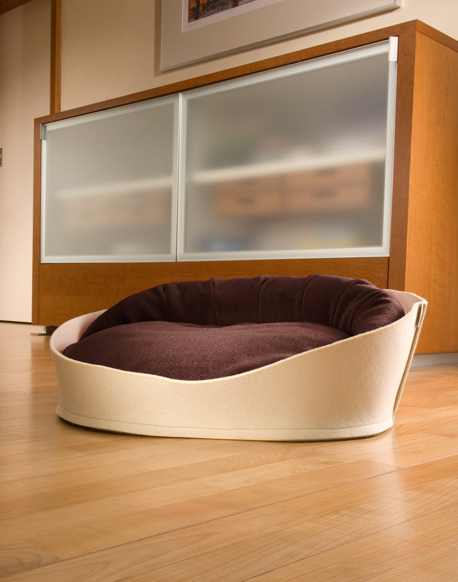 Lit Douillet Design en Feutre avec Coussin